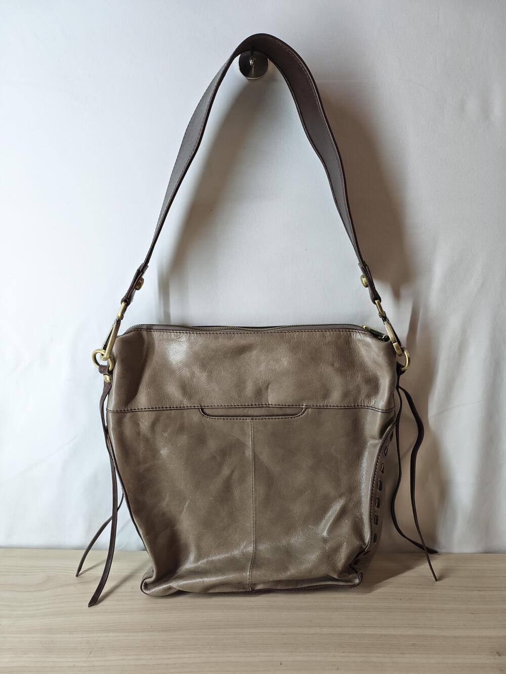 Hobo Leather Shoulder Bag Womens Taupe Brown Whipstitch Zip Top Brass Hardware